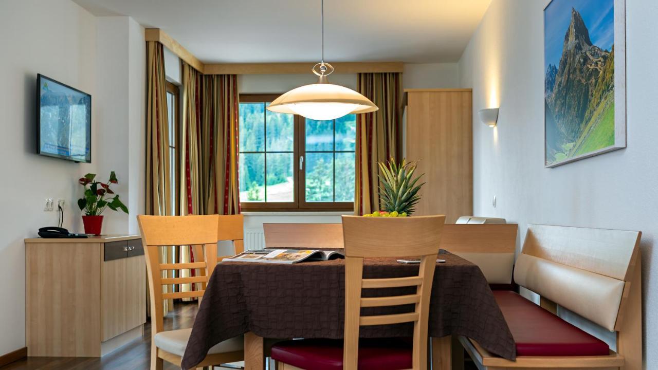 Apart-Hotel Aurora ฟิสส์ ภายนอก รูปภาพ